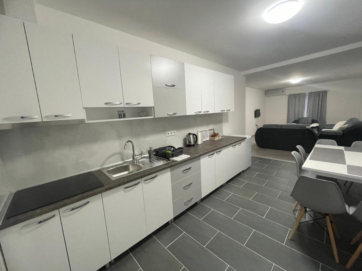 Apartmani Franciska Jajce Esterno foto
