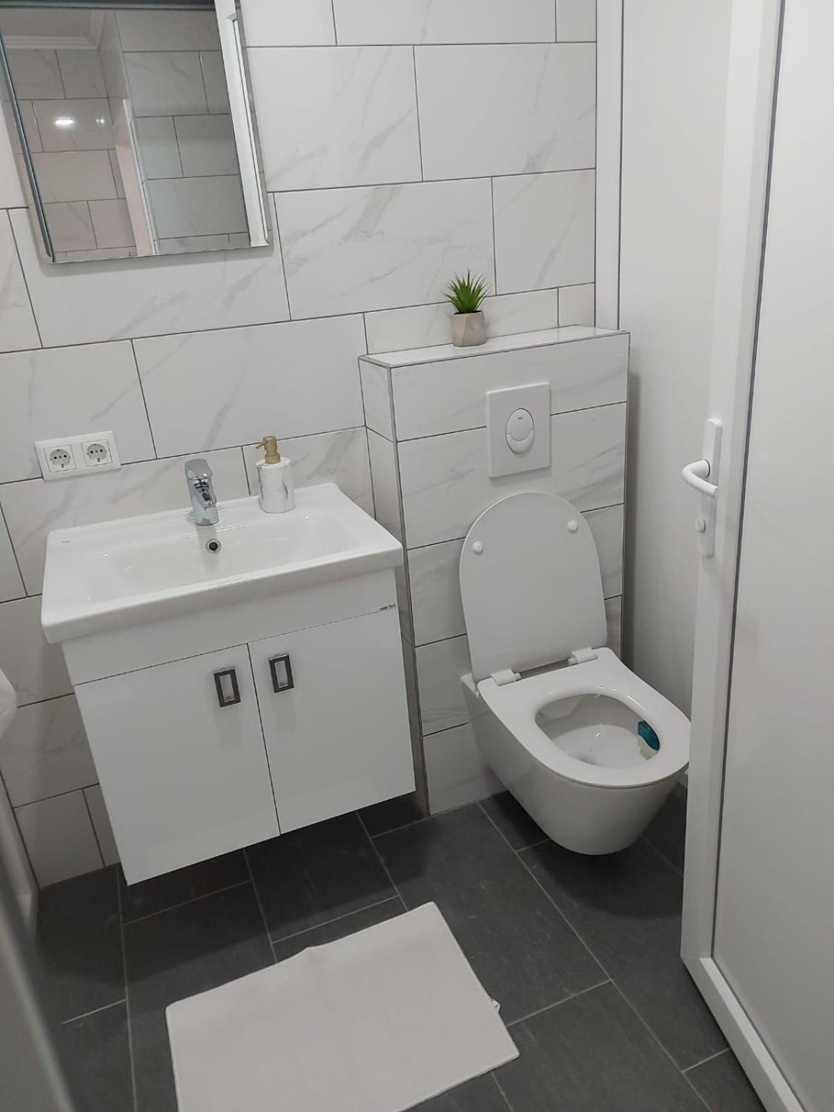 Apartmani Franciska Jajce Esterno foto